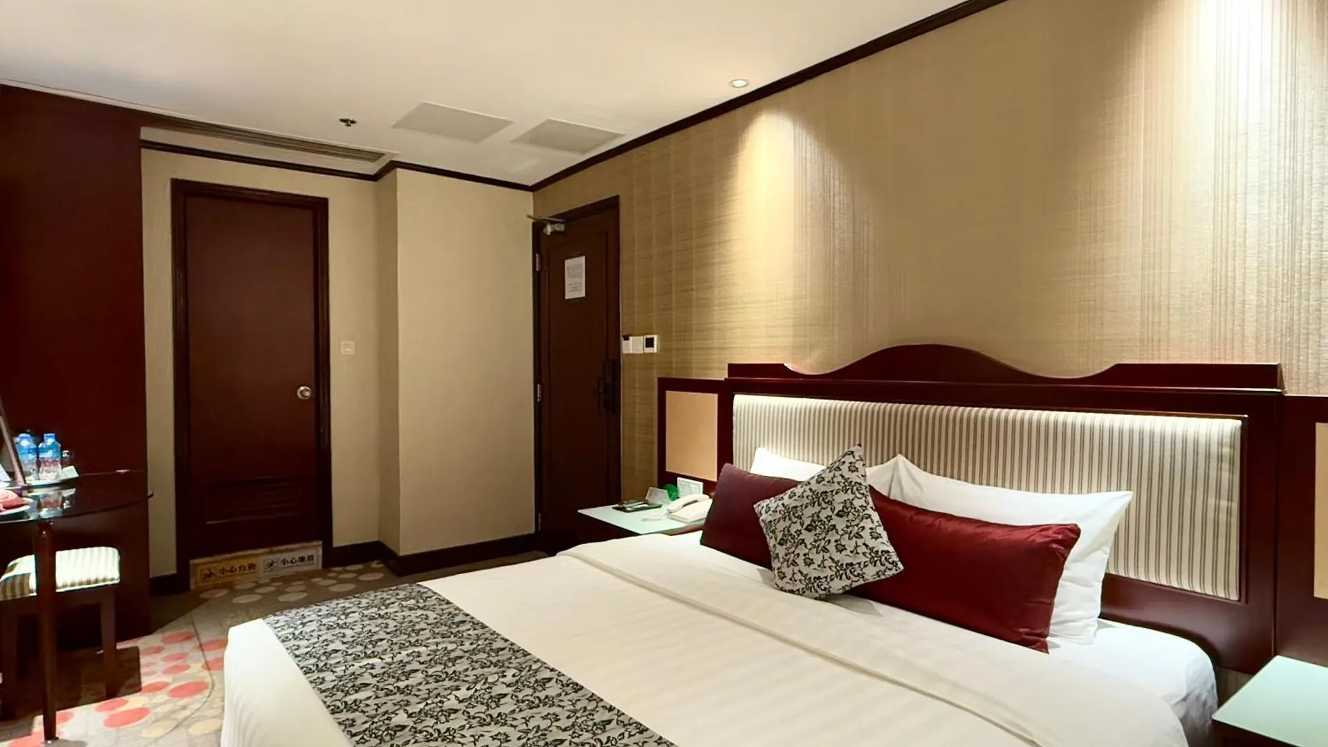 ***  Macau Masters Hotel China